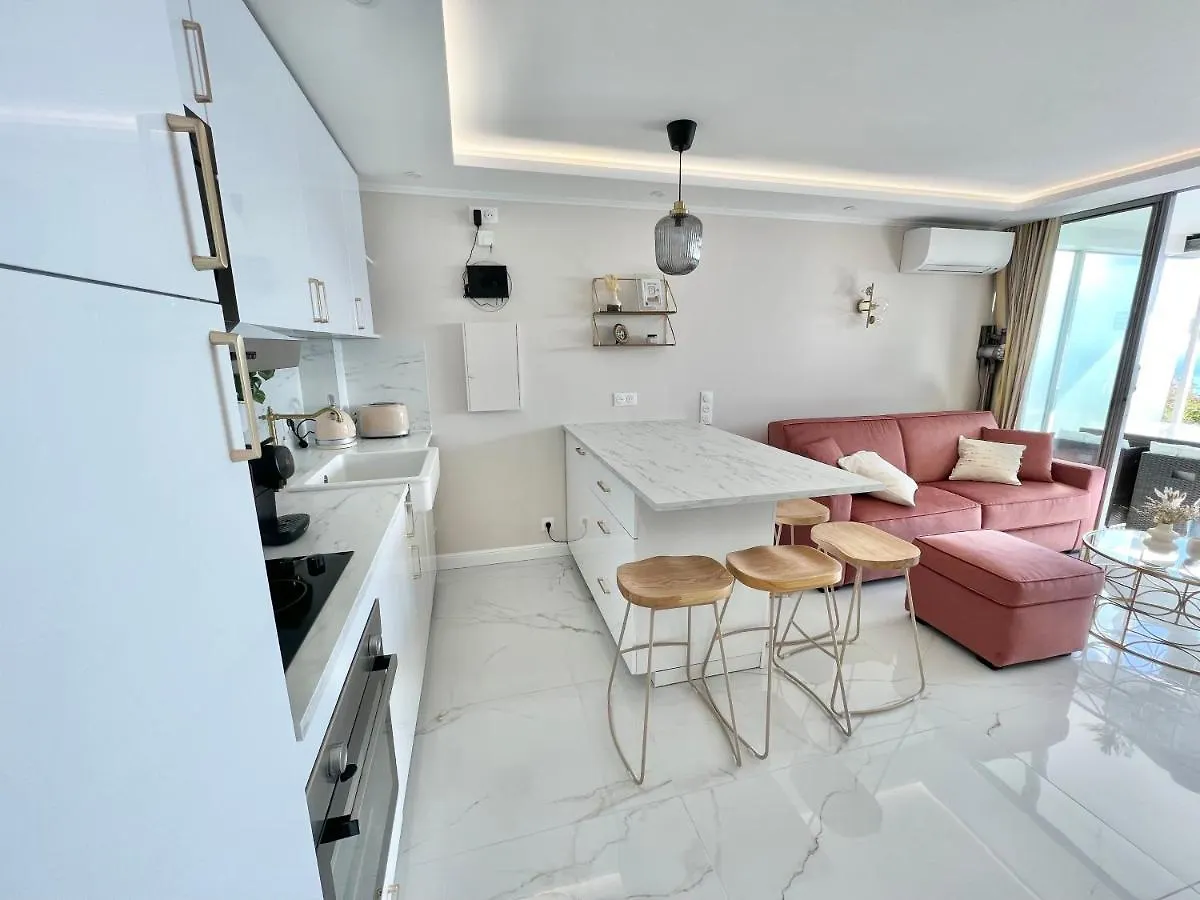 Luxueux Appartement - Vue Mer - Piscine - Free Parking - Monaco Cap-d'Ail