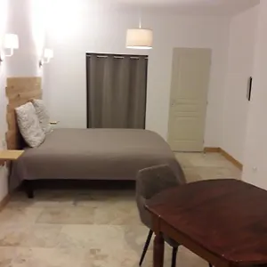 https://antoine-gites.midi-pyreneeshotels.com